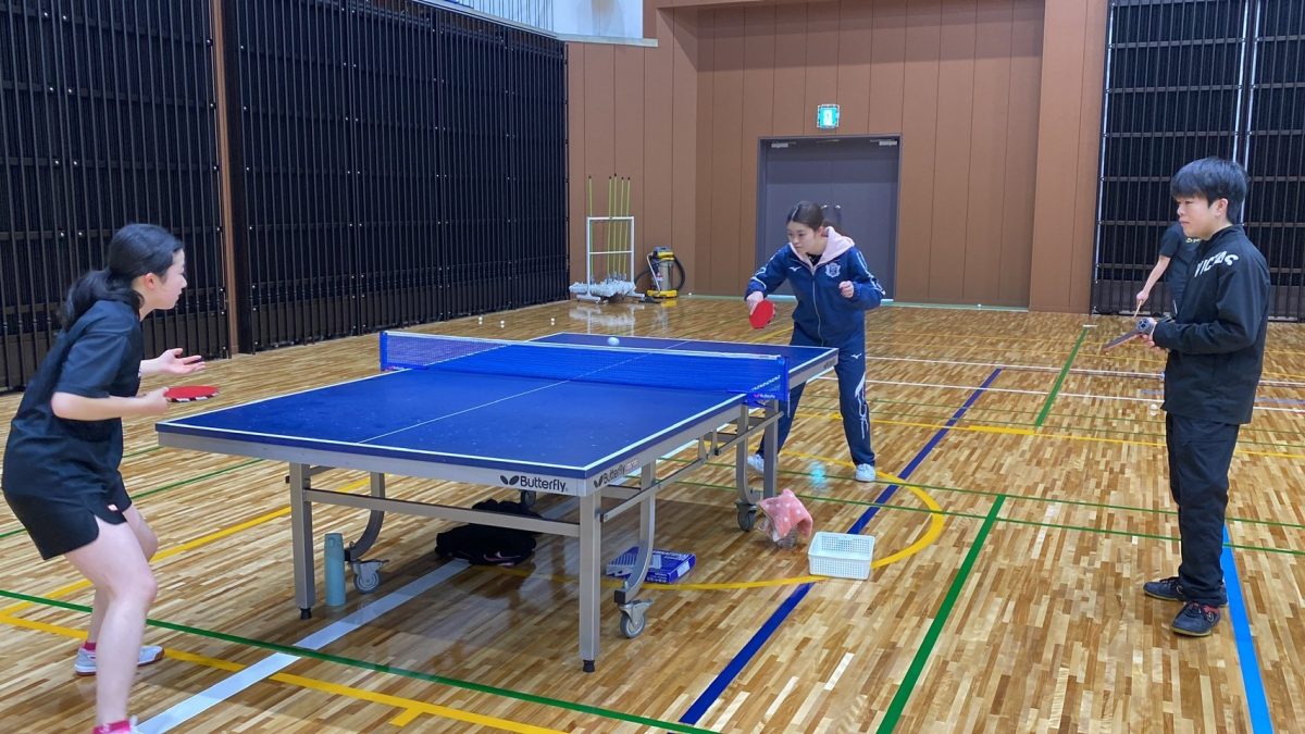 写真：藤原優の卓球指導/提供：中国学生卓球連盟