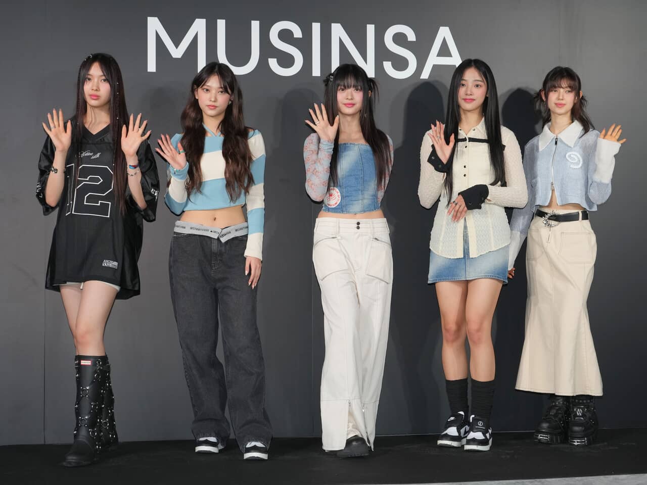 ▲NEWJEANS
