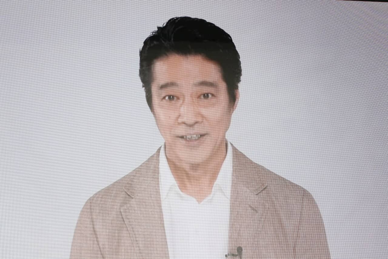 ▲画面越しで”無茶振り”をかました堤真一さん