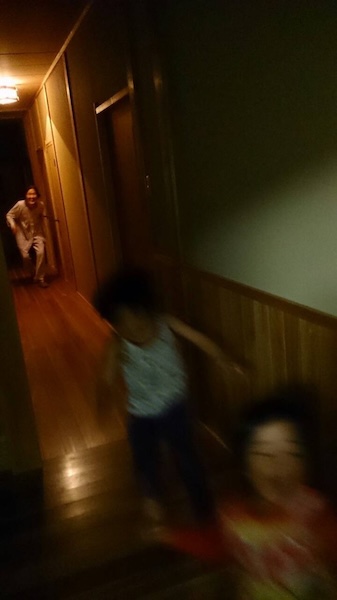 仿ãå»äžã®å¥¥ããè女ãè¿«ãâŠâŠïŒããã©ãŠãçŽãã®é¬Œãã£ãåç
