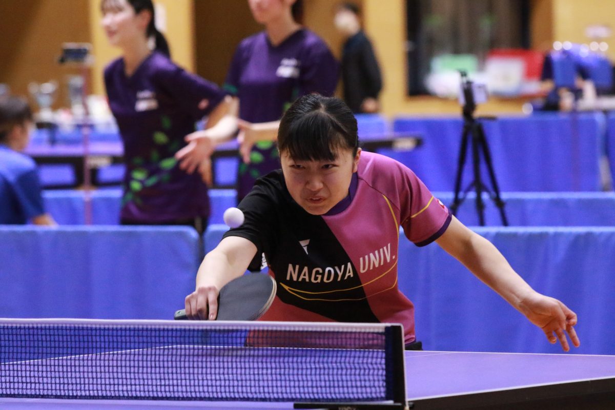 写真:亀地希代美(名古屋大学)/提供:東海学生卓球連盟