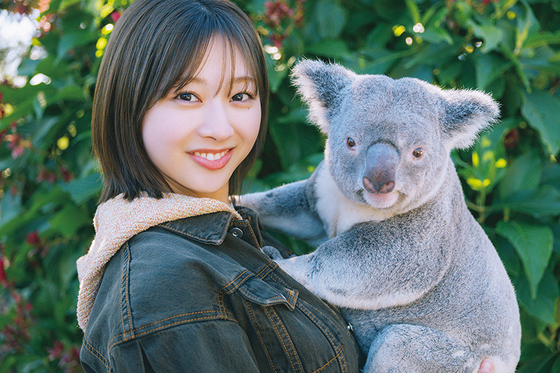 日向坂46富田鈴花1st写真集