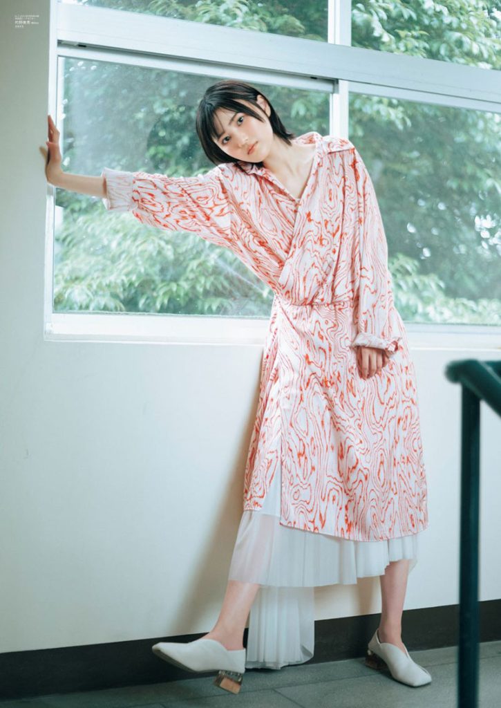 「B.L.T.2025年8月号」別冊付録：的野美青（櫻坂46） ポスター