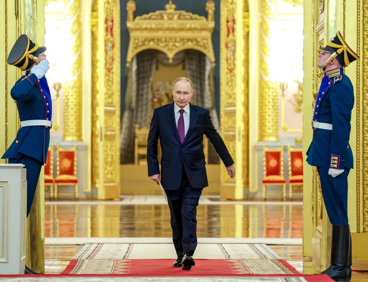 プーチンは小さいけどマッチョだから良くない