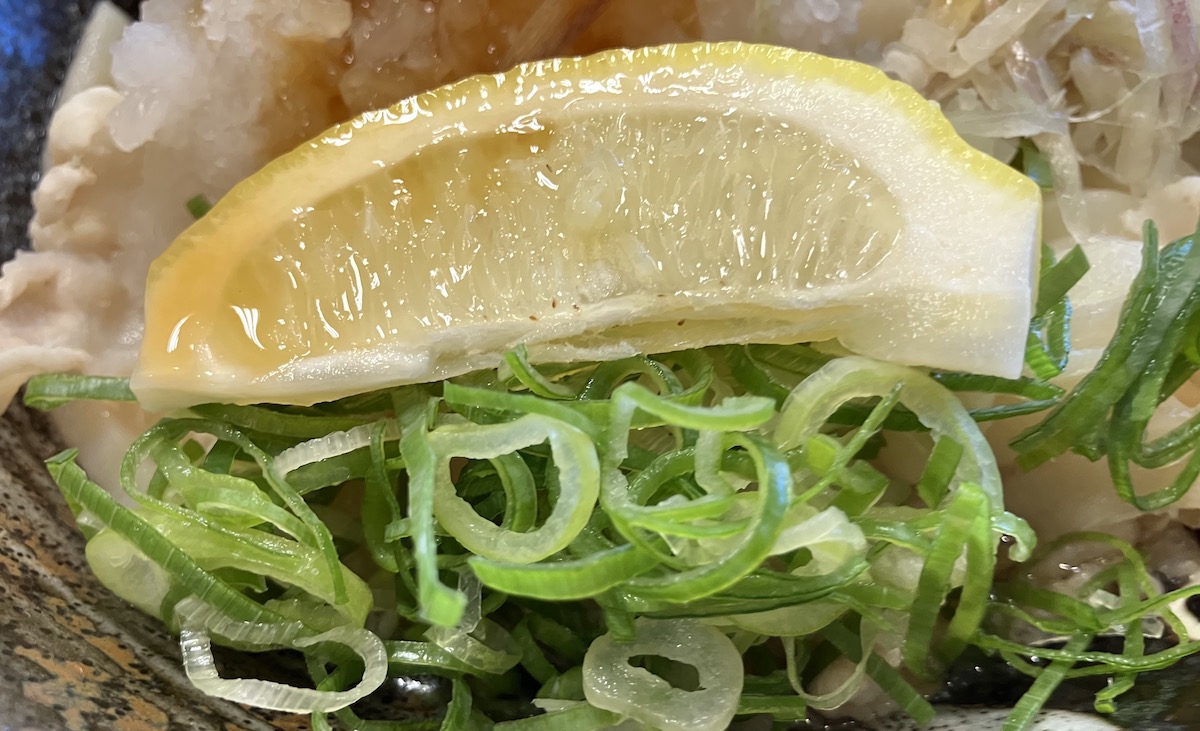 「丸亀製麺」派がぶっとんだ！　【はなまるうどん】720円「豚しゃぶ」食べたら、大反省したワケの画像5